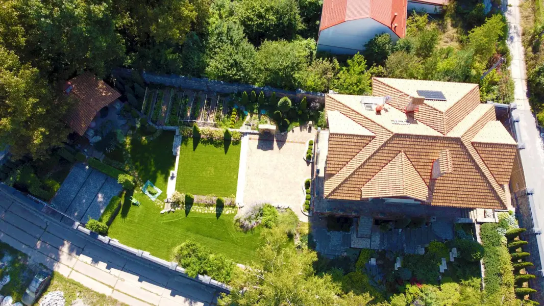 Perfect Yard Landscape project 51 — Toronto GTA