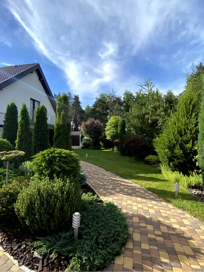 Perfect Yard Landscape project 53 — Toronto GTA